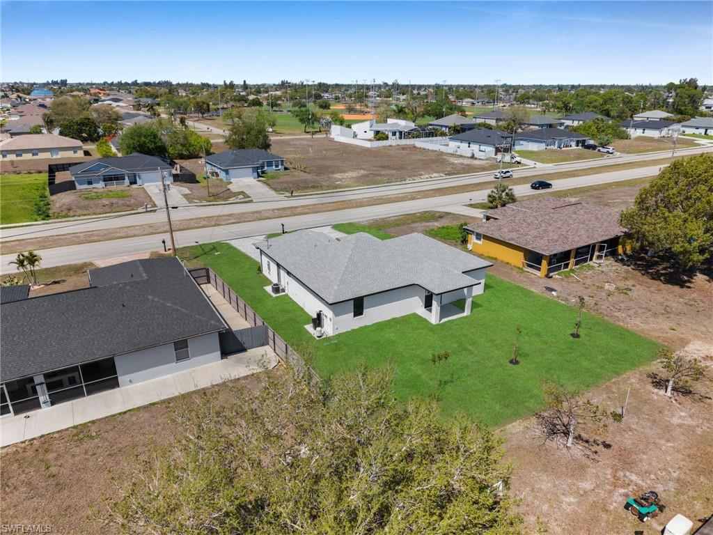 CAPE CORAL - Residential