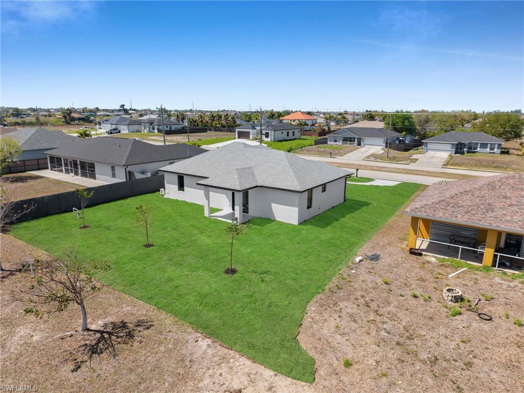 CAPE CORAL - Residential