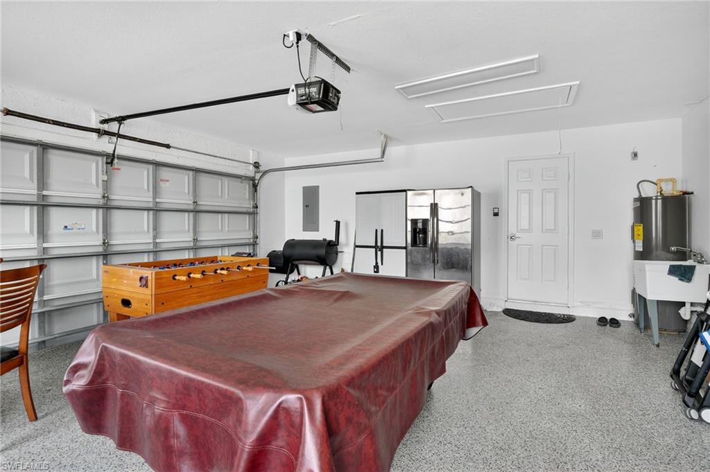 GOLDEN GATE ESTATES - Residential Lease