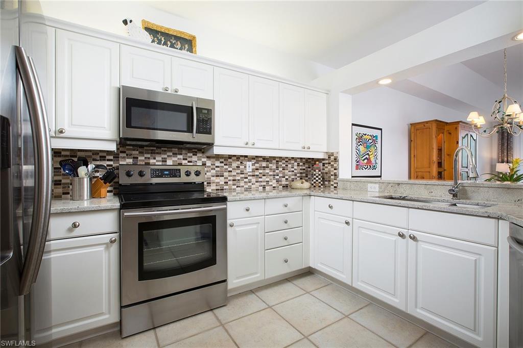 PEBBLE CREEK - Residential