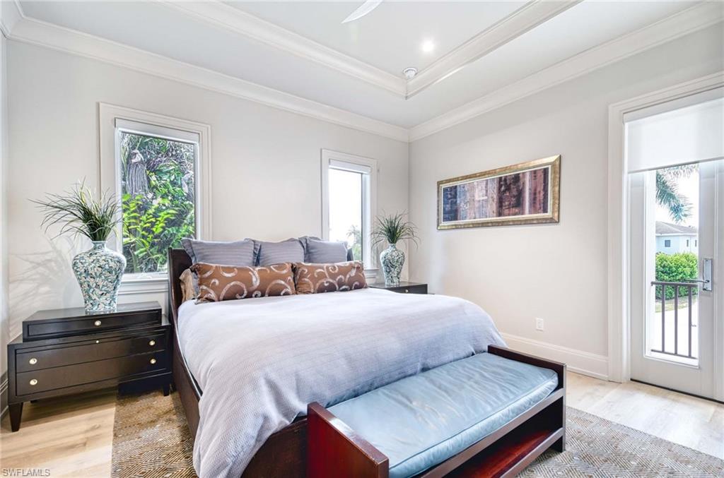 MOORINGS - Residential