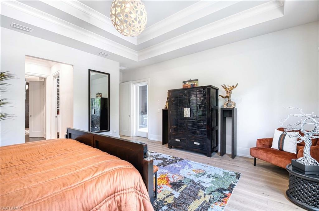 MOORINGS - Residential