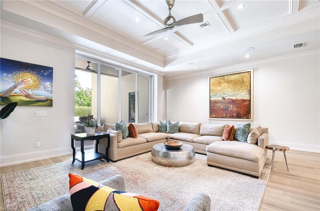 MOORINGS - Residential