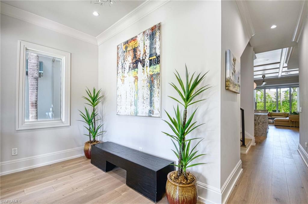 MOORINGS - Residential