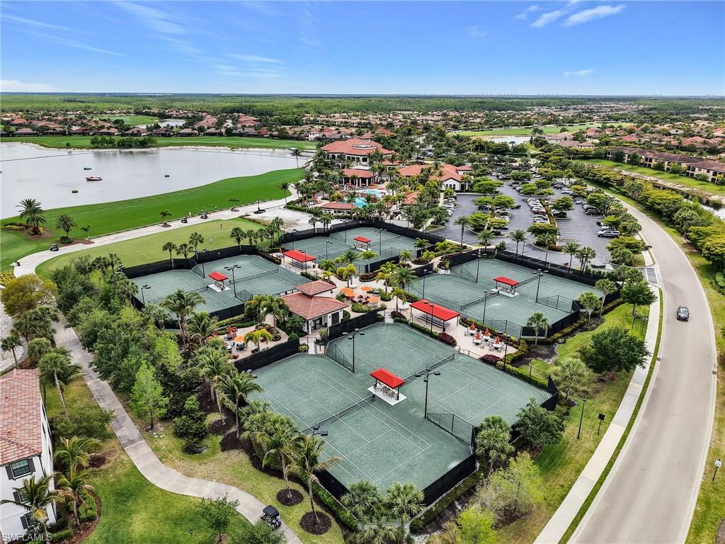 BONITA NATIONAL GOLF AND COUNTRY CLUB - Residential