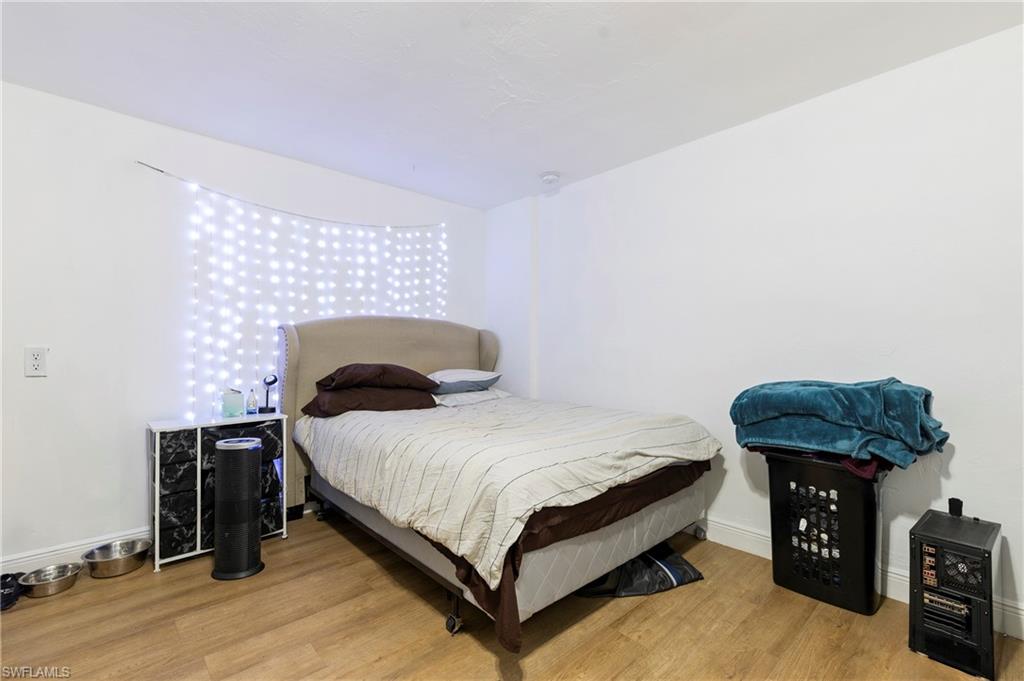 GOLDEN GATE CITY - Residential