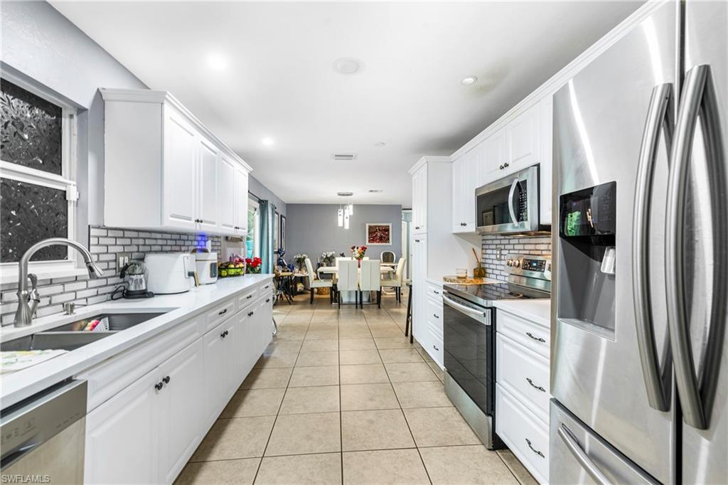 GOLDEN GATE CITY - Residential