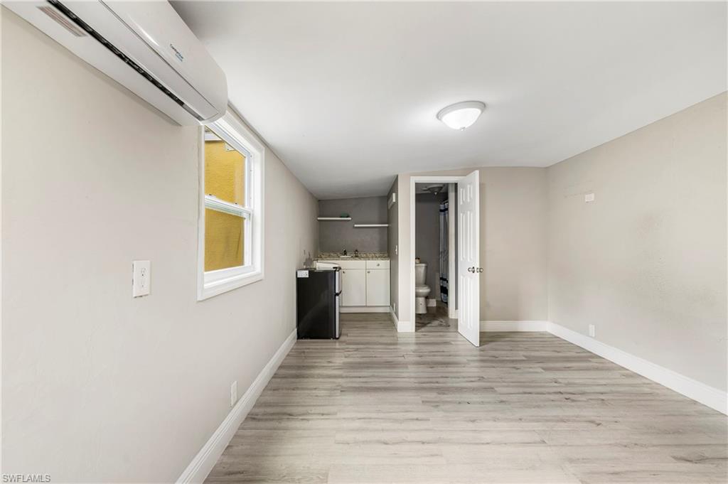 GOLDEN GATE CITY - Residential