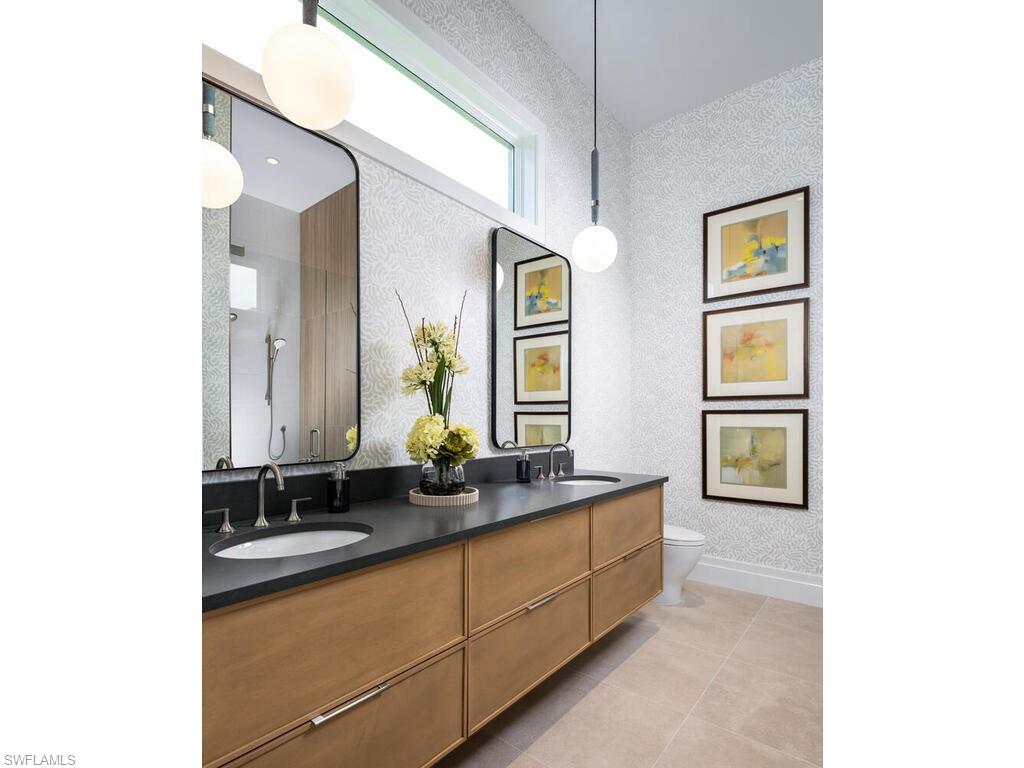 PINE RIDGE - Residential