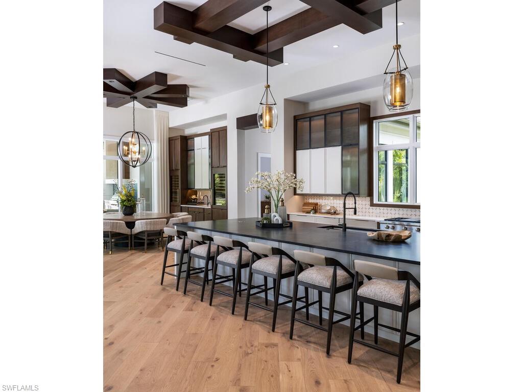 PINE RIDGE - Residential