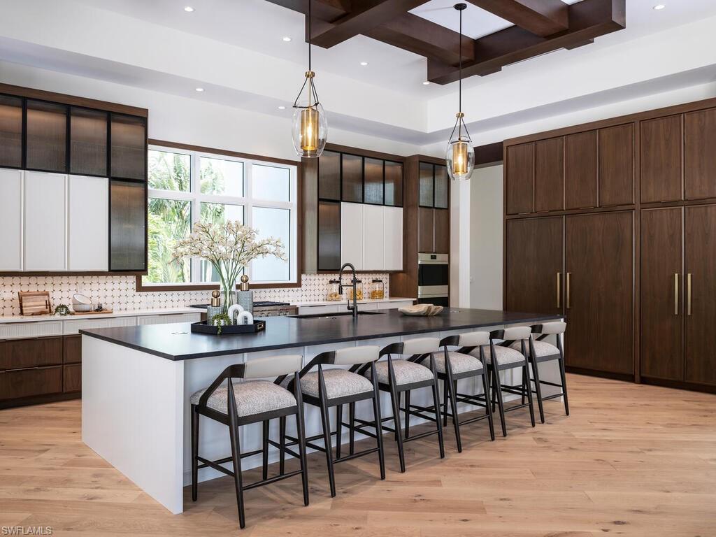 PINE RIDGE - Residential