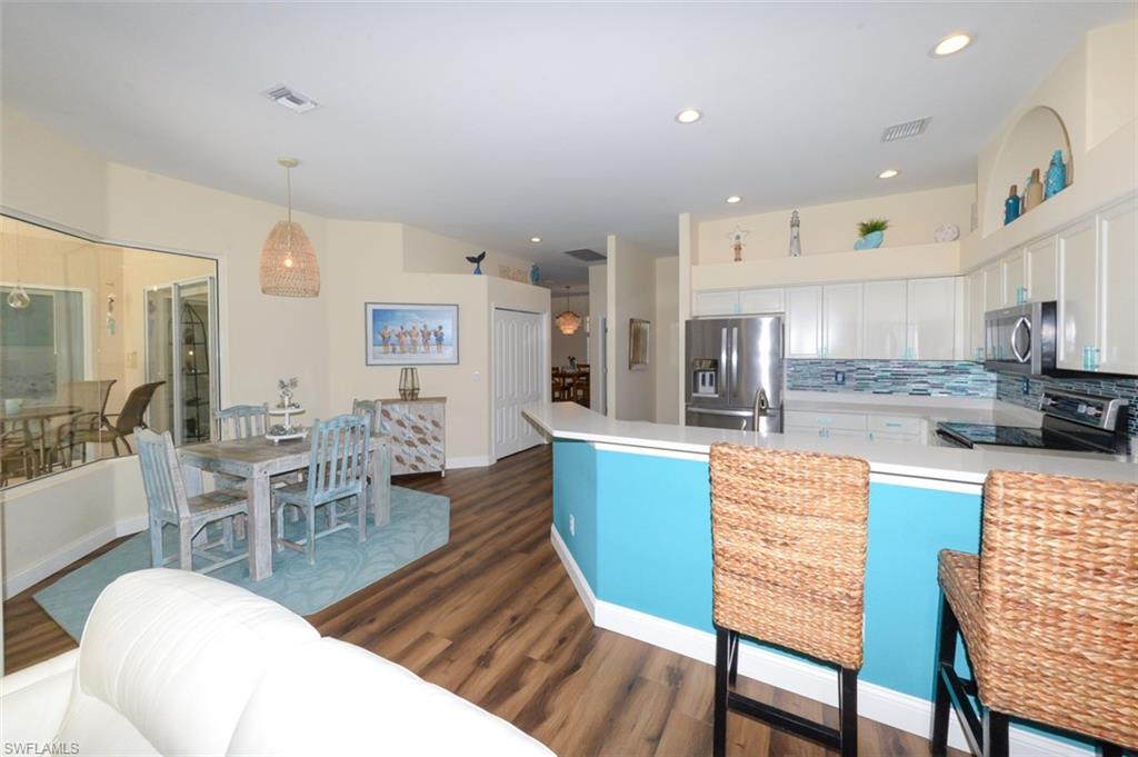 HERITAGE PALMS ESTATES - Residential