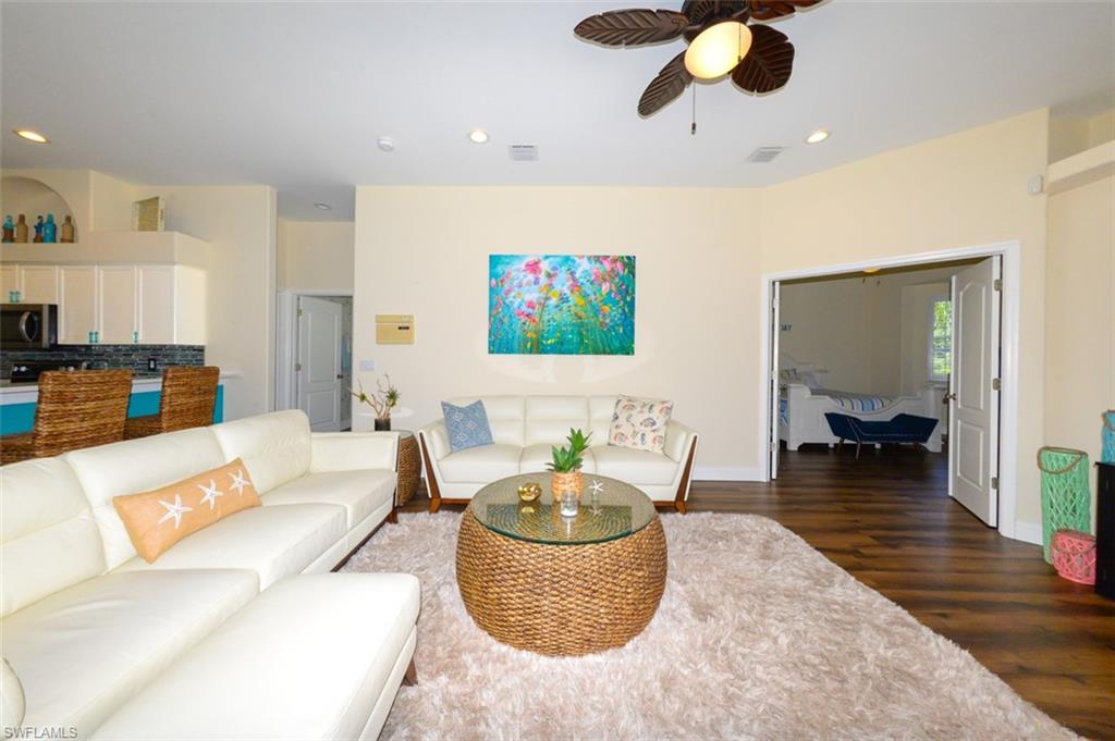 HERITAGE PALMS ESTATES - Residential