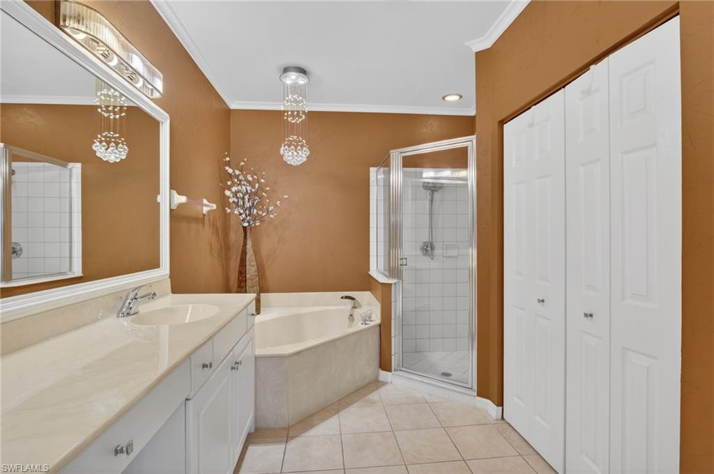 WILSHIRE PINES - Residential