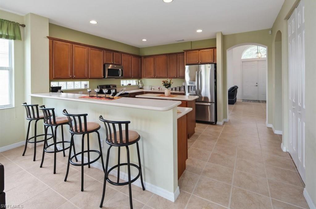 VALENCIA COUNTRY CLUB - Residential