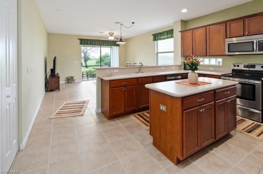 VALENCIA COUNTRY CLUB - Residential