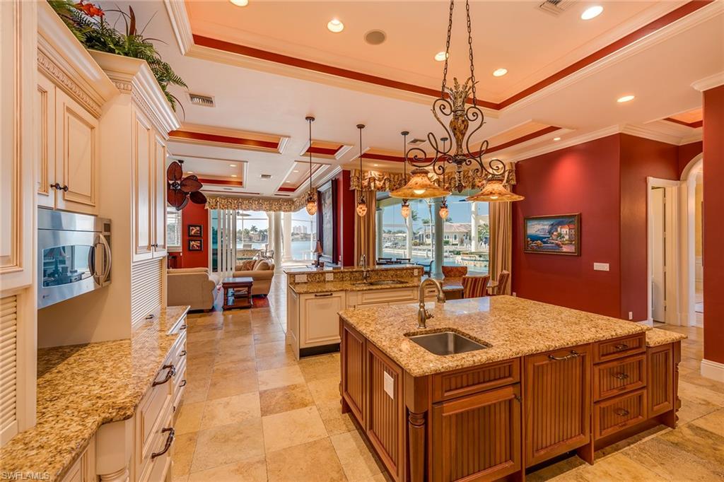 MARCO ISLAND - Residential