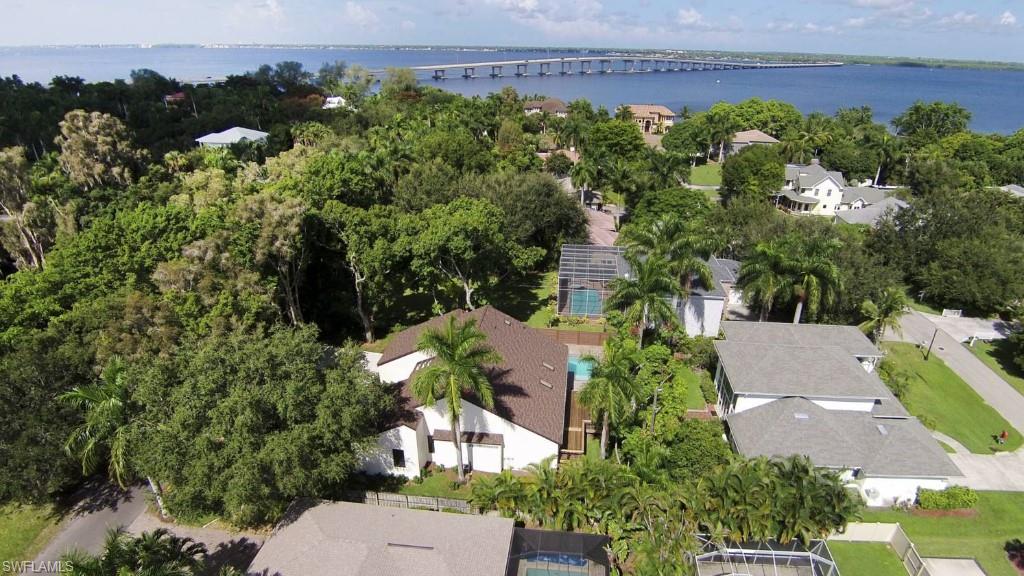 WALDENS RIVIERA ESTATES - Residential