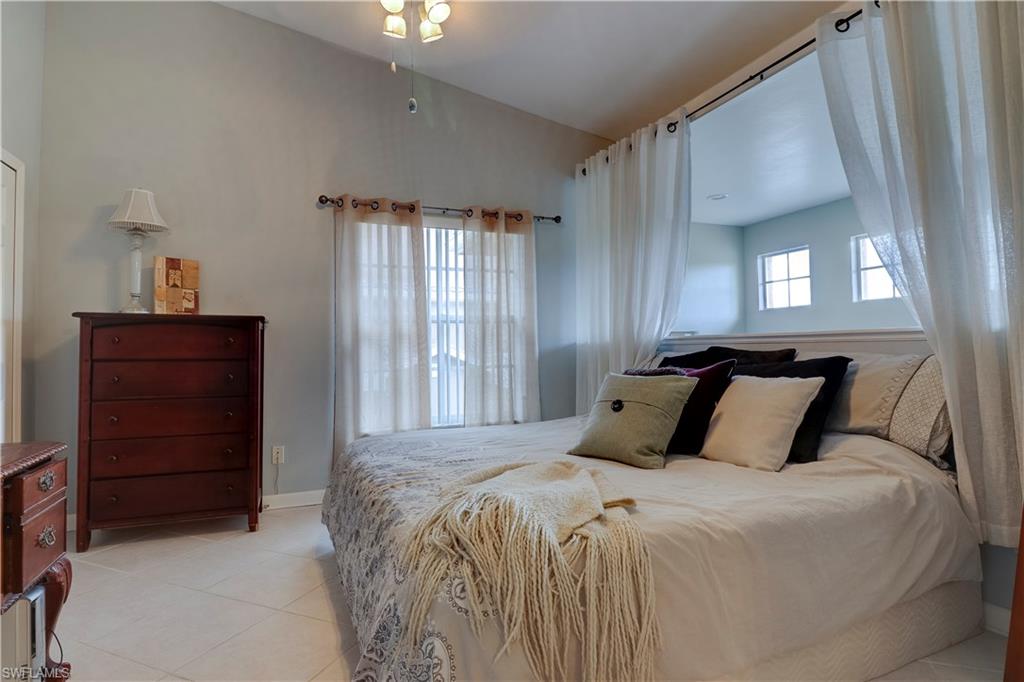 CRYSTAL COVE - Residential