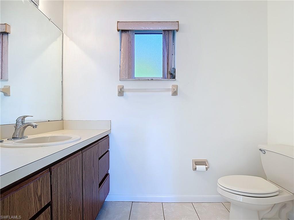 MYERLEE GARDENS CONDO - Residential