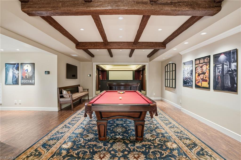 COLONIAL FARMS - Residential