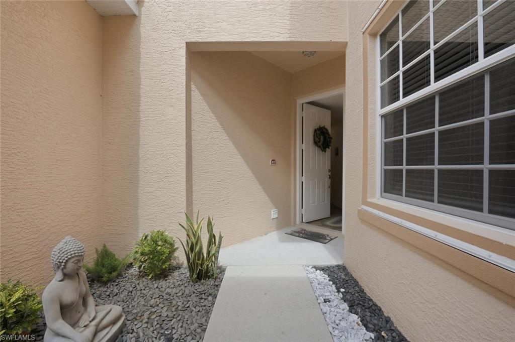 5120 W Hyde Park CT 103