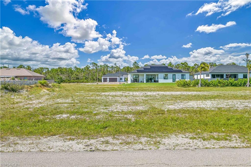 CAPE CORAL - Land