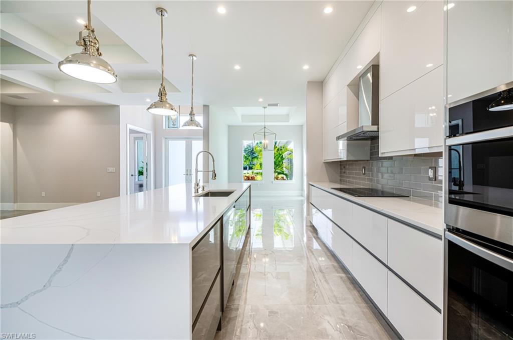 GOLDEN GATE ESTATES - Residential