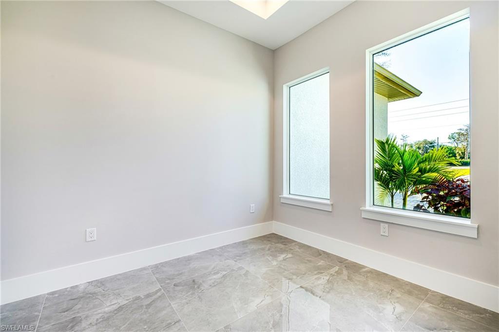 GOLDEN GATE ESTATES - Residential