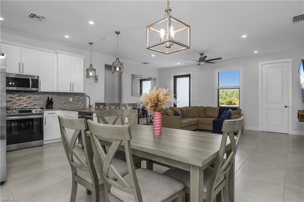 GOLDEN GATE ESTATES - Residential