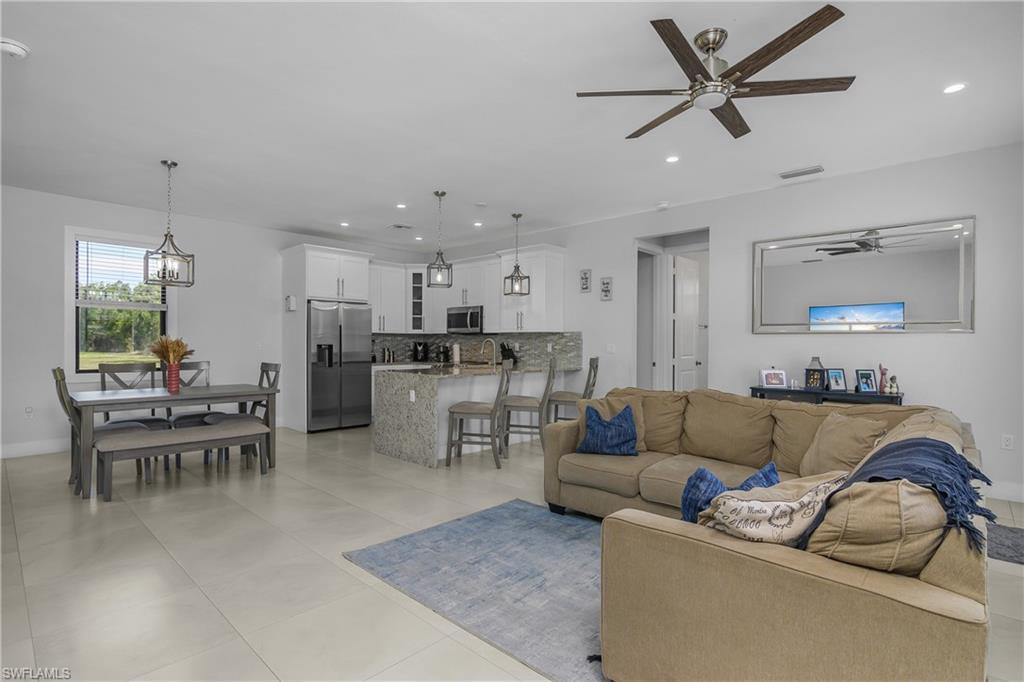 GOLDEN GATE ESTATES - Residential