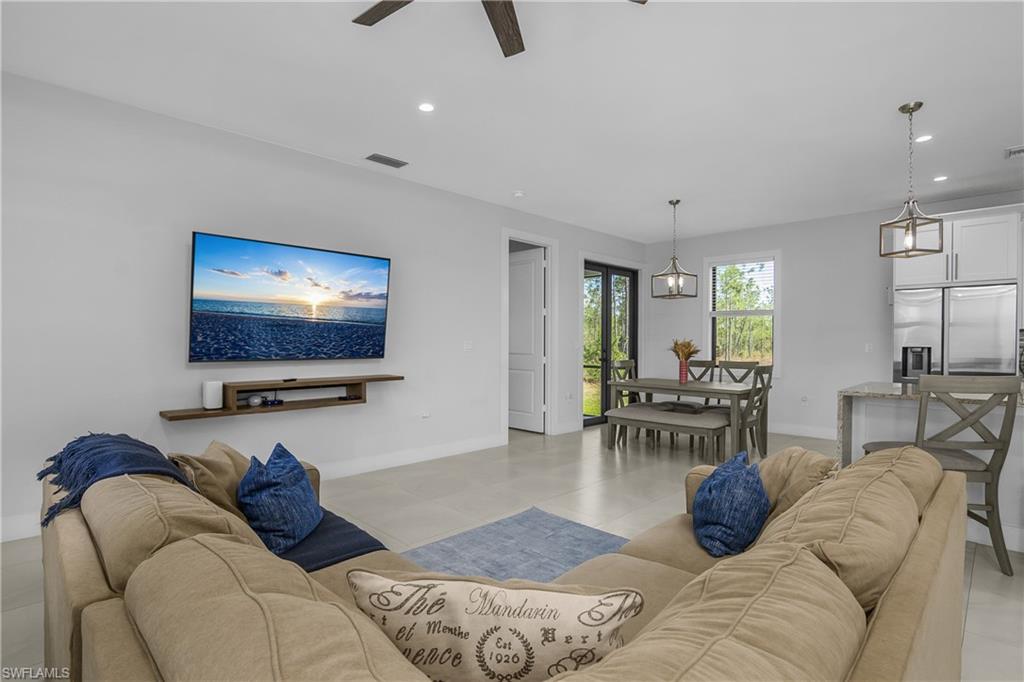 GOLDEN GATE ESTATES - Residential