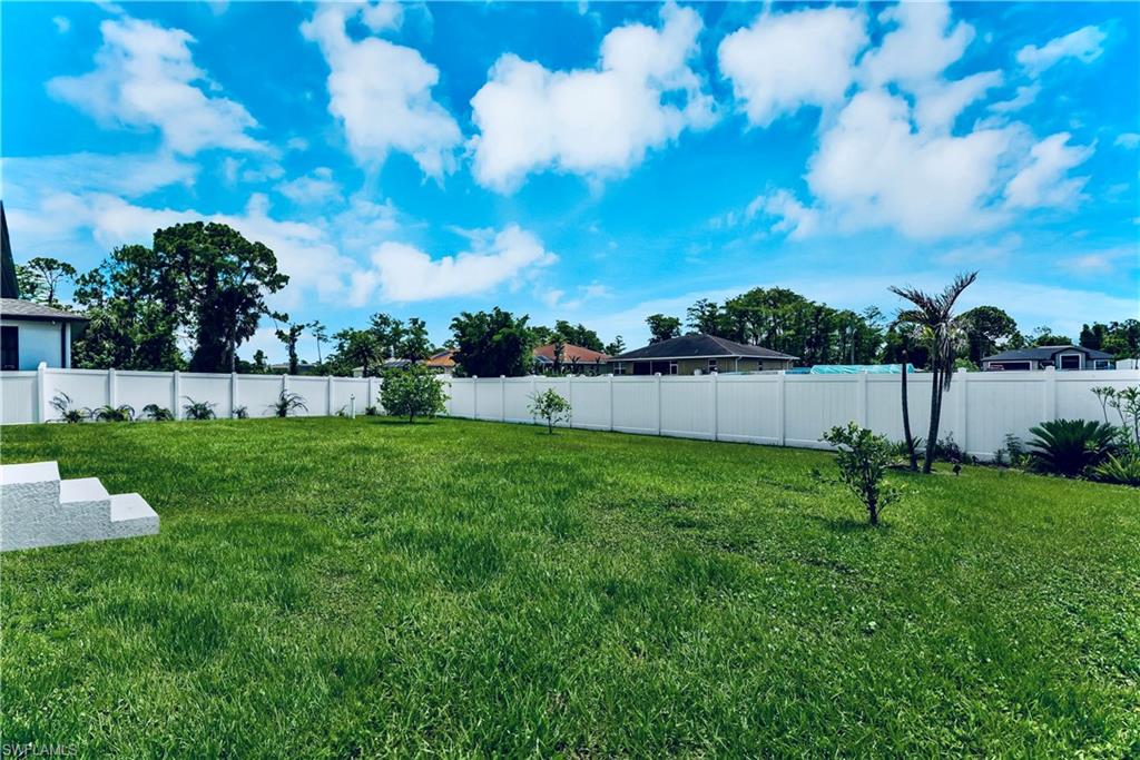 LEHIGH ACRES - Residential