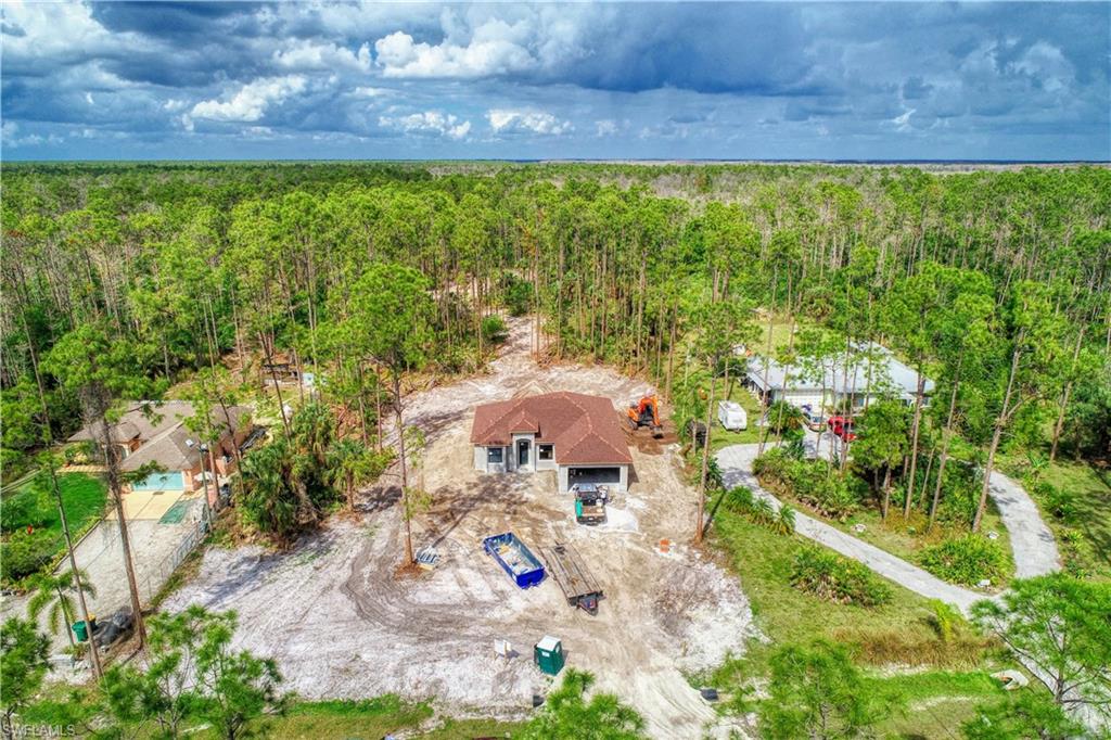 GOLDEN GATE ESTATES - Residential