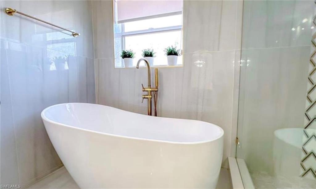 THE RESERVE AT ESTERO - Residential