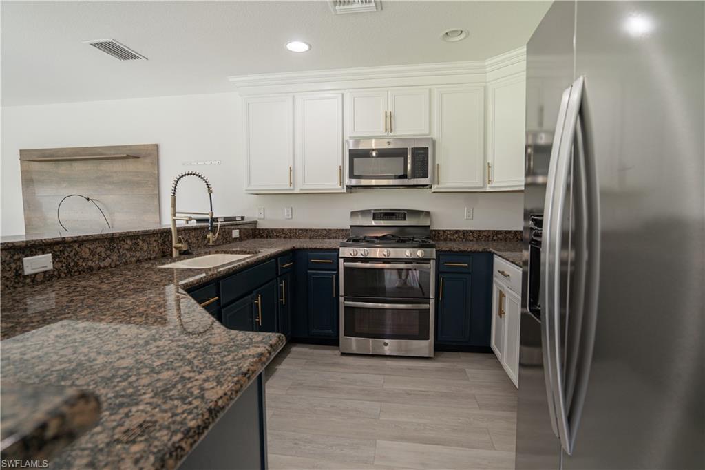 THE RESERVE AT ESTERO - Residential