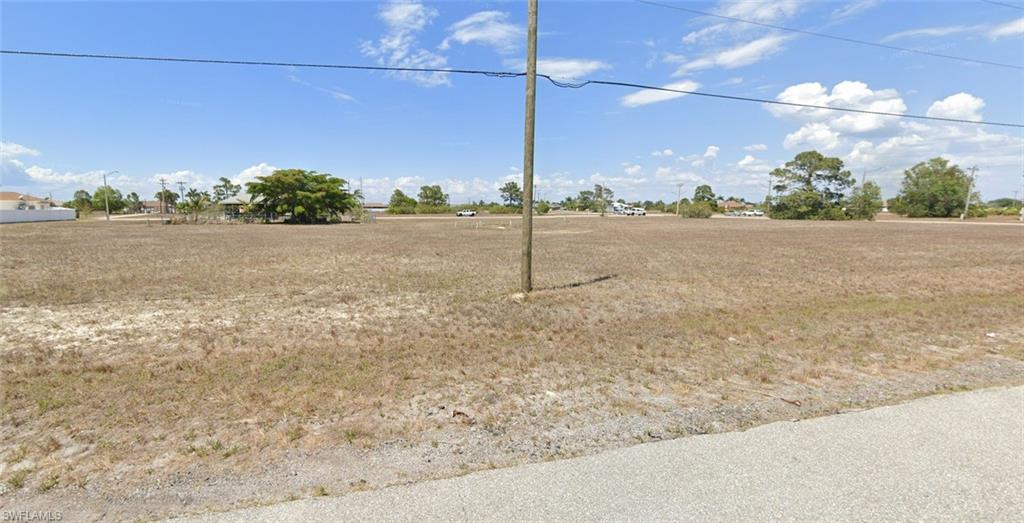 CAPE CORAL - Land
