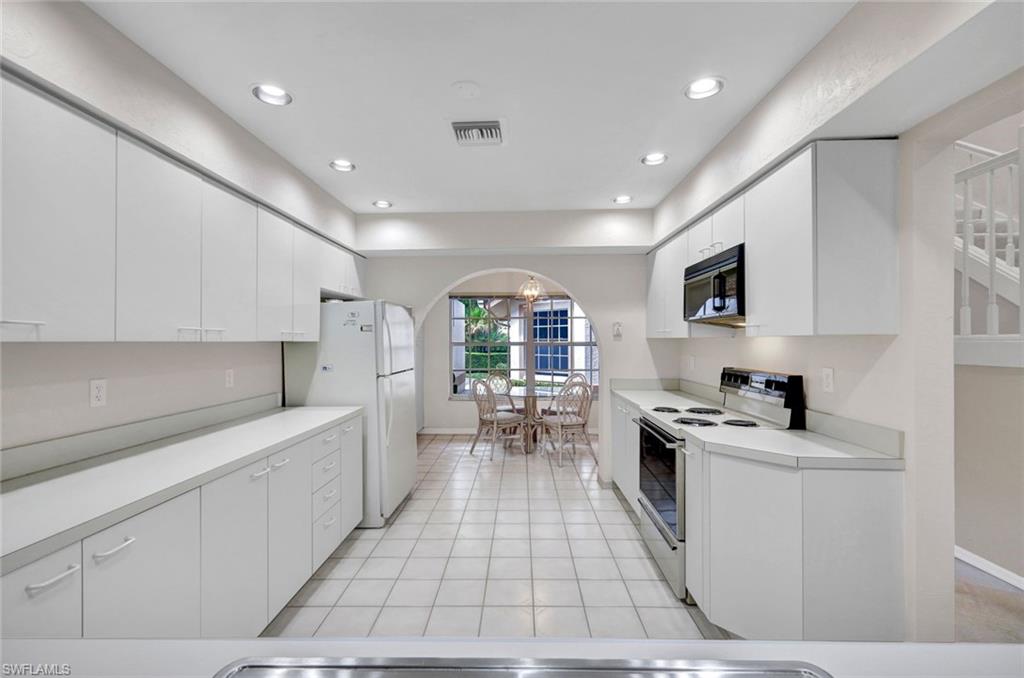 VILLAGE AT WILDCAT RUN - Residential