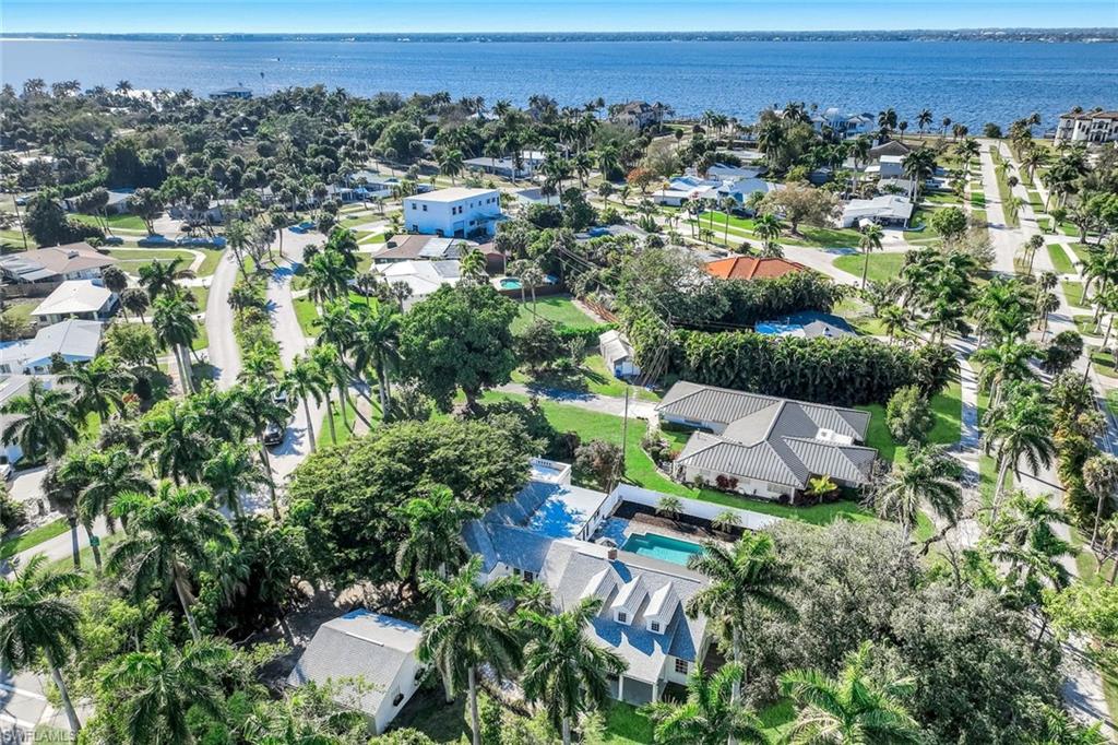 TWIN PALM ESTATES - Residential