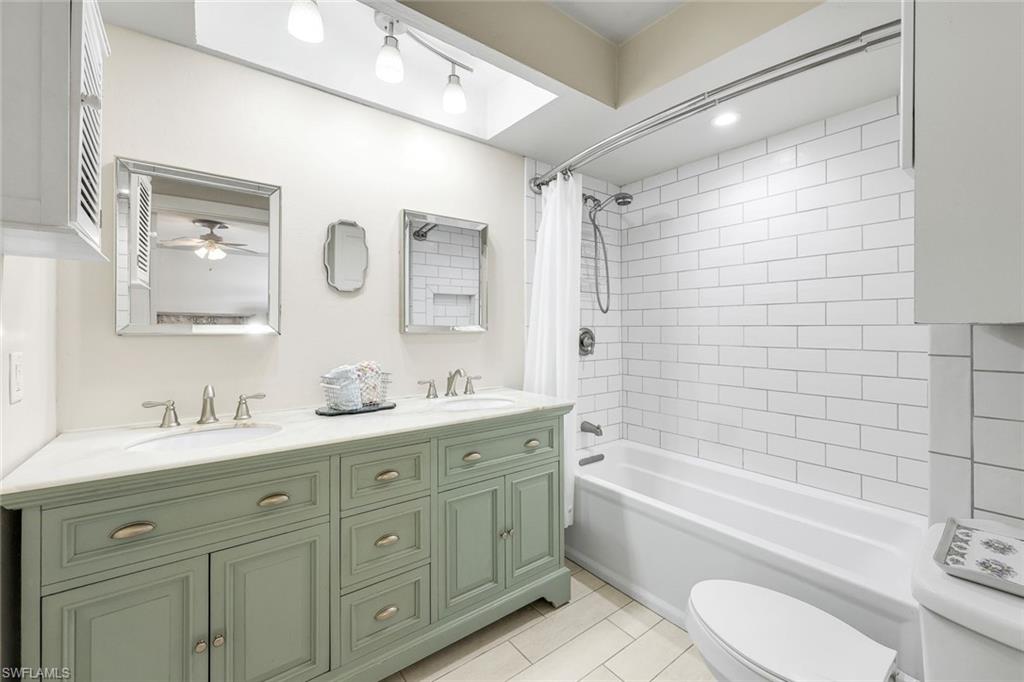 TWIN PALM ESTATES - Residential