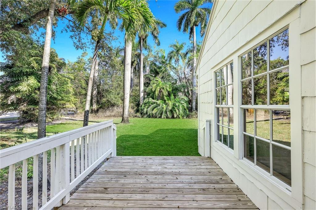 TWIN PALM ESTATES - Residential