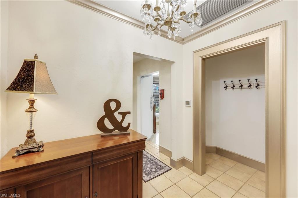 TWIN PALM ESTATES - Residential