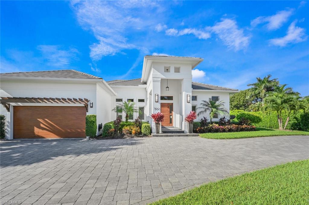 PARK SHORE - Residential