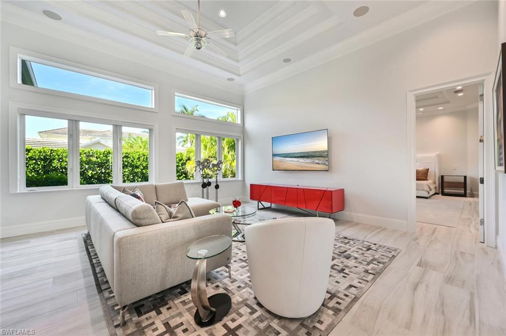 PARK SHORE - Residential