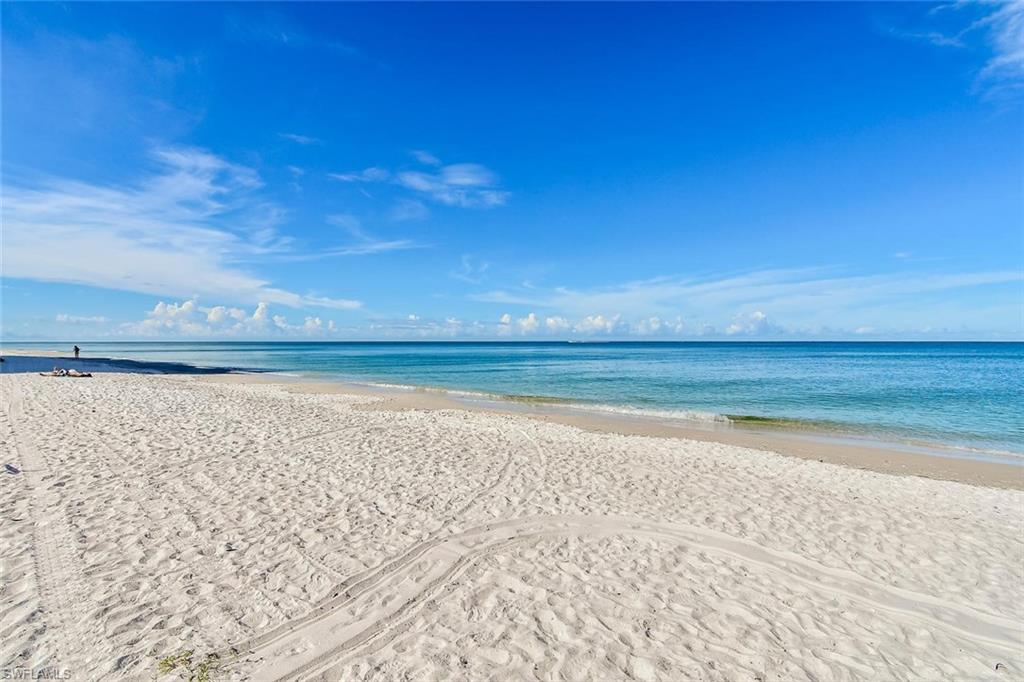 PARK SHORE - Residential