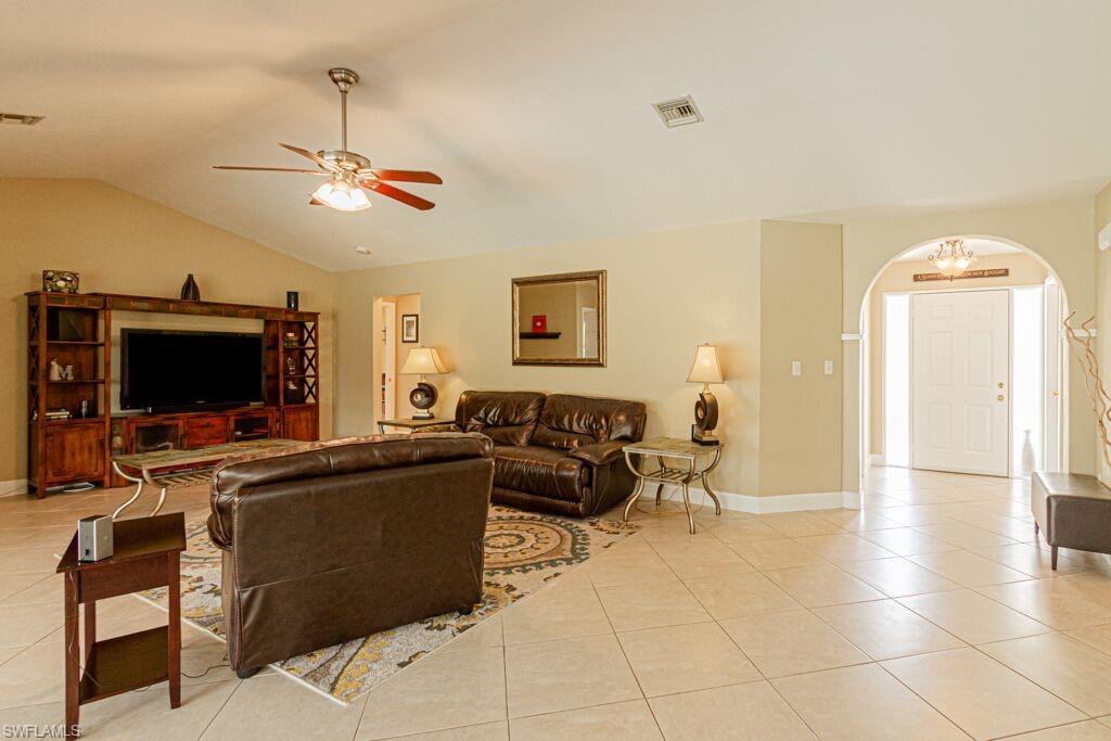 AROYAL PINES - Residential