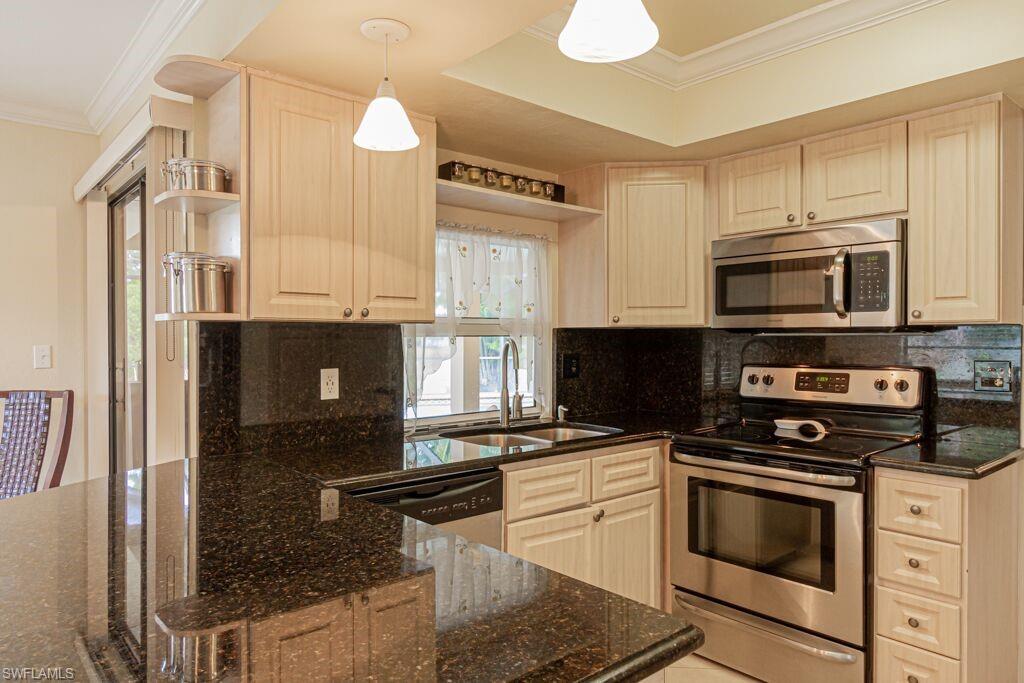 AROYAL PINES - Residential