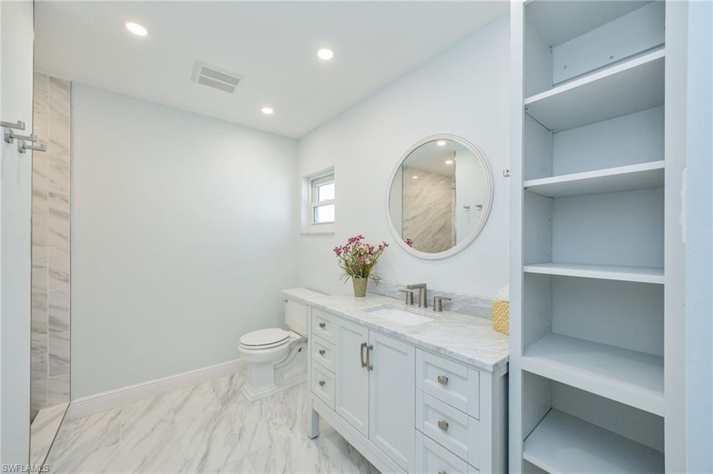 BONITA FARMS - Residential