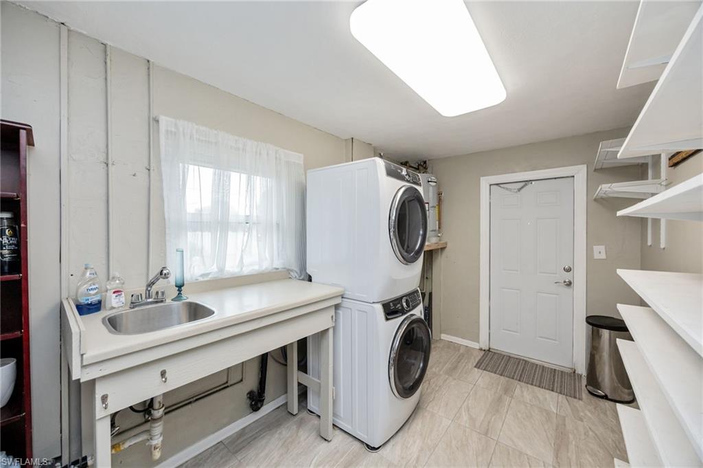 BONITA FARMS - Residential