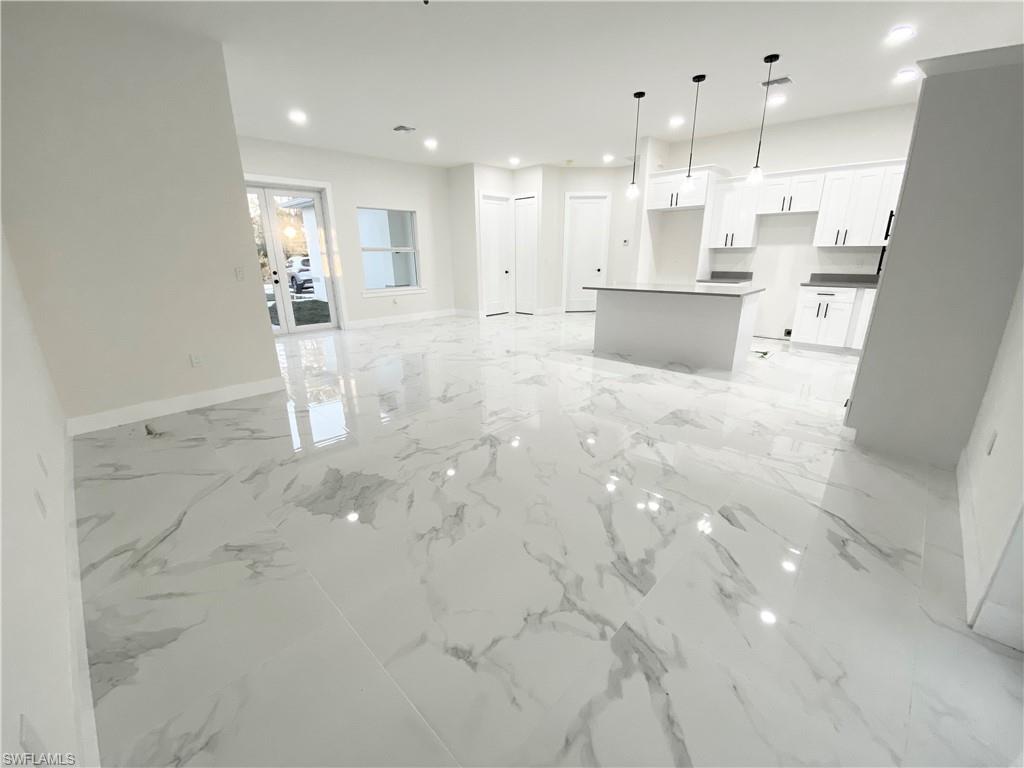 SOUTHWOOD - Residential